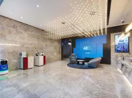 Novotel Living Yunnan Dianchi Times