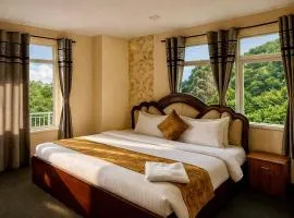 Heritage Rose Inn