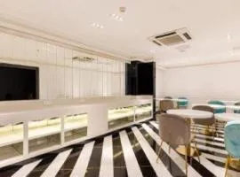 Xana Hotelle· Dalian Software Park University of Technology