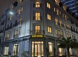 July Hotel Quang Binh - New Boutique Hotel in Quang Tri