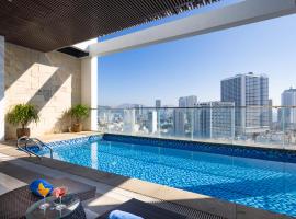 Astica Hotel Nha Trang, מלון בנה טראנג