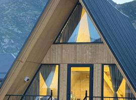 Kolsay A-Frame Yessen, hotell i Saty