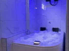 Peruyork - Sauna & Jacuzzi