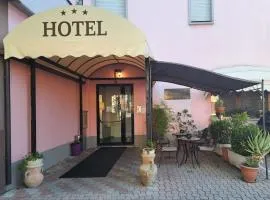 Hotel Rose&Crown