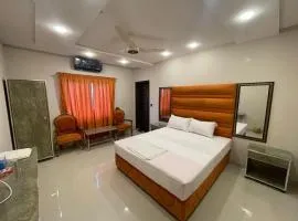 Hotel Day Inn II