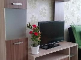 Hotel fotoğraf: Apartment on Vostochnaya 5
