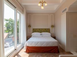 فندق بِست ويستيرن ريفولي، فندق في روما