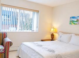 Cozy Home Vancouver 10 Minutes To Downtown, hotel i Vancouver