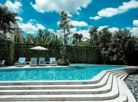 Parc Borough City Resort