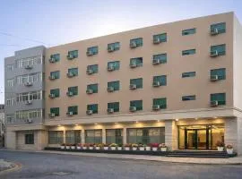 Hotel Almora Prime - Free Airport Tranffer