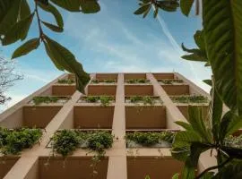 SAAVI by ONTO SIGNATURE