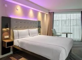 Premier Inn Stuttgart City Centre