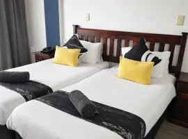 Hoedjiesbaai Hotel