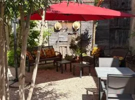 Le Clos d'Orange - Hotel & ville de Provence