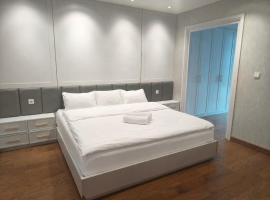 Vasaka Reiz Condo City Center, hotell i Medan