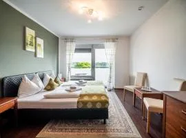 Faaker See Inn by Aurora