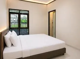 Villa Lumbung Karang Bayan