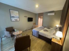 Gold Crest Hotel, khách sạn ở Quatre Bornes