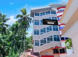 Super Townhouse Veer Savarkar International Airport formerly Dev Haveli