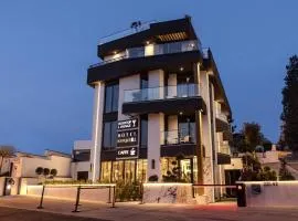 Boutique Hill Hotel