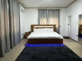 Dee OS' Hotel