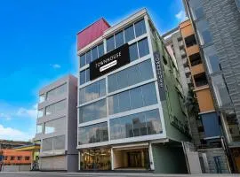 Super Townhouse Madhyamgram Chowmatha Bus Terminal Kolkata Formerly Star Guest House