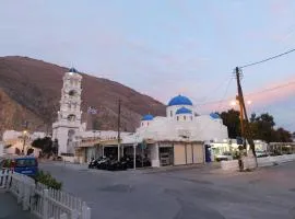 Aegean Studios Perissa