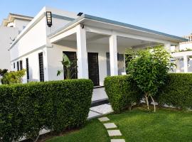 Villa Mélaure, hotel em Abomey-Calavi