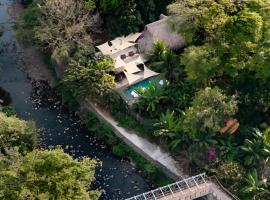 Hotel Michanti, hotell i El Zonte