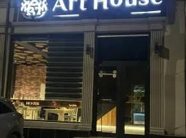 Art House Hotel