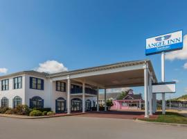 Angel Inn Near IMAX, a Travelodge by Wyndham, hotel v mestu Branson