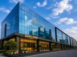 Hotel Vivanta Palace Delhi Airport