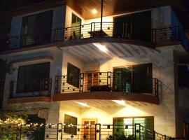 ASRA Murree - Mountain View Hotel Suites – hotel w mieście Bhurban