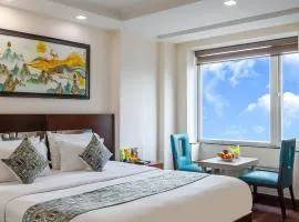 Hotel Neu Villa, City Centre - Near Connaught Place & NDLS Station