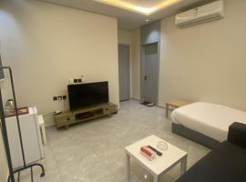 Condo in Alramal near to the airport, hotel a Riyad