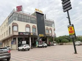 Hotel K9 Regency