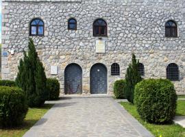 Divan, hotel di Plav