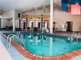 FairBridge Inn & Suites Fort Wayne