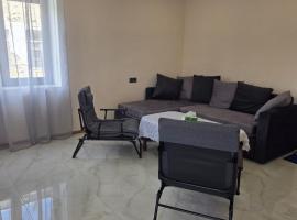Hyuratun Lori, hotel di Shamlugh