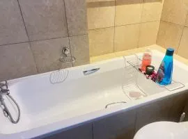 Morden cozy retreat in Maphungubwe hotel