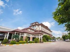 Royal Nakhara Hotel and Convention Centre