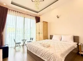 Pink Hotel 1