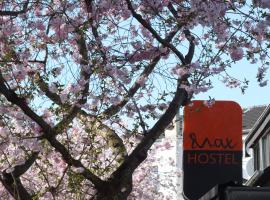 รูปภาพของโรงแรม: Max Hostel