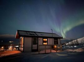 Bakkaflöt Guesthouse, hotel in Varmahlid