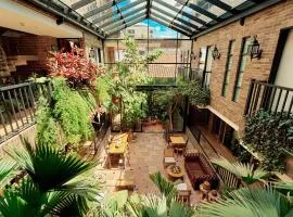 Casa Rose Hotel