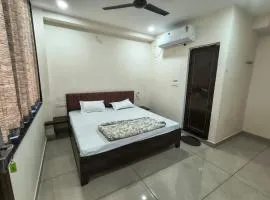 Hotel Kanha Stays