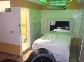 HOTEL FLORES LUCXON, ca