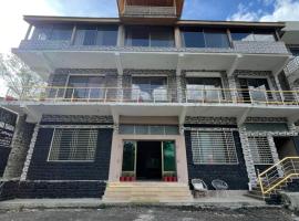 Hillside Cottages, Kala Bagh, hotel i Nathia Gali