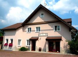 A picture of the hotel: Penzion U Studánky