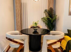 Nexovant Furnished Apartments، فندق في ماون